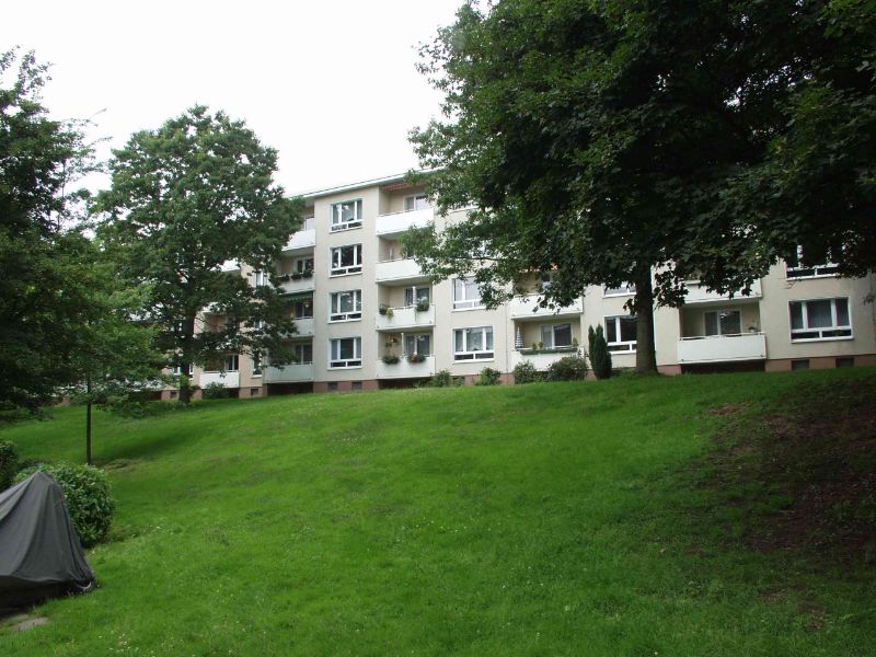 Melden Sie sich jetzt! 3-Zimmer mit Duschbad und Balkon am Mirker Hain. - Photo 2