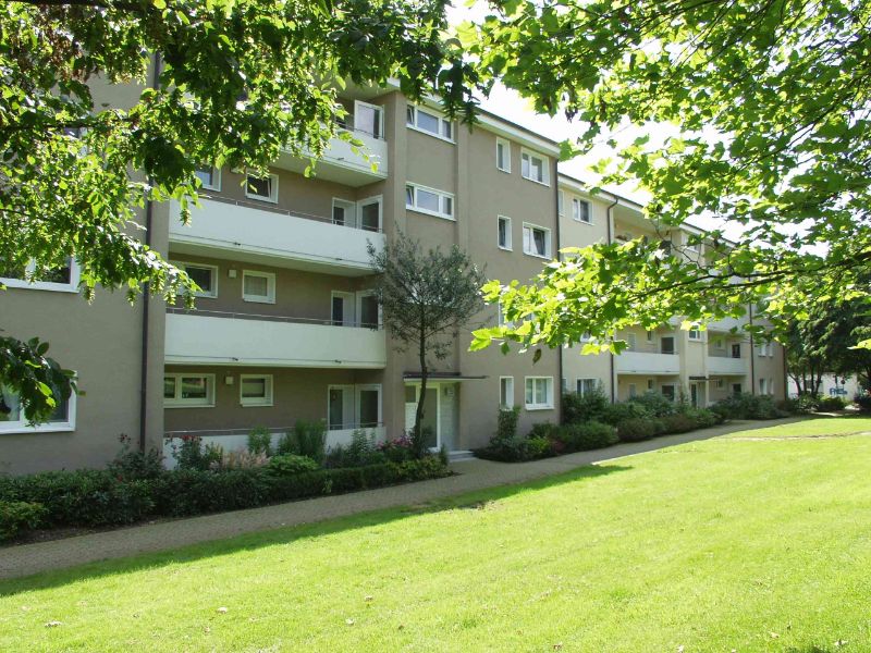 Modernisierte 2 Zimmerwohnung mit Balkon am Domagkweg ! - Foto 2