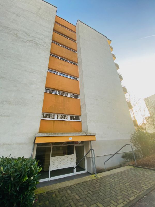 Modernisierte Wohnung in Elberfeld mit Balkon - Photo 2