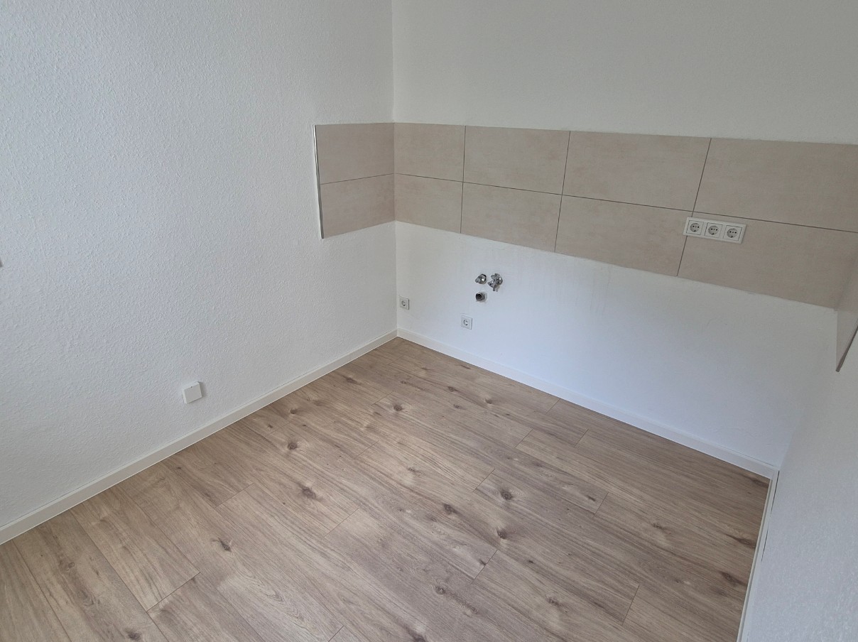 Erstbezug nach Modernisierung! Appartement mit Duschbad und Balkon in Elberfeld-Katernberg! - Photo 3